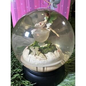 Vintage Nordstrom Exclusive Holiday 2002 Holly Frost Enchanted Beauty Snow Globe